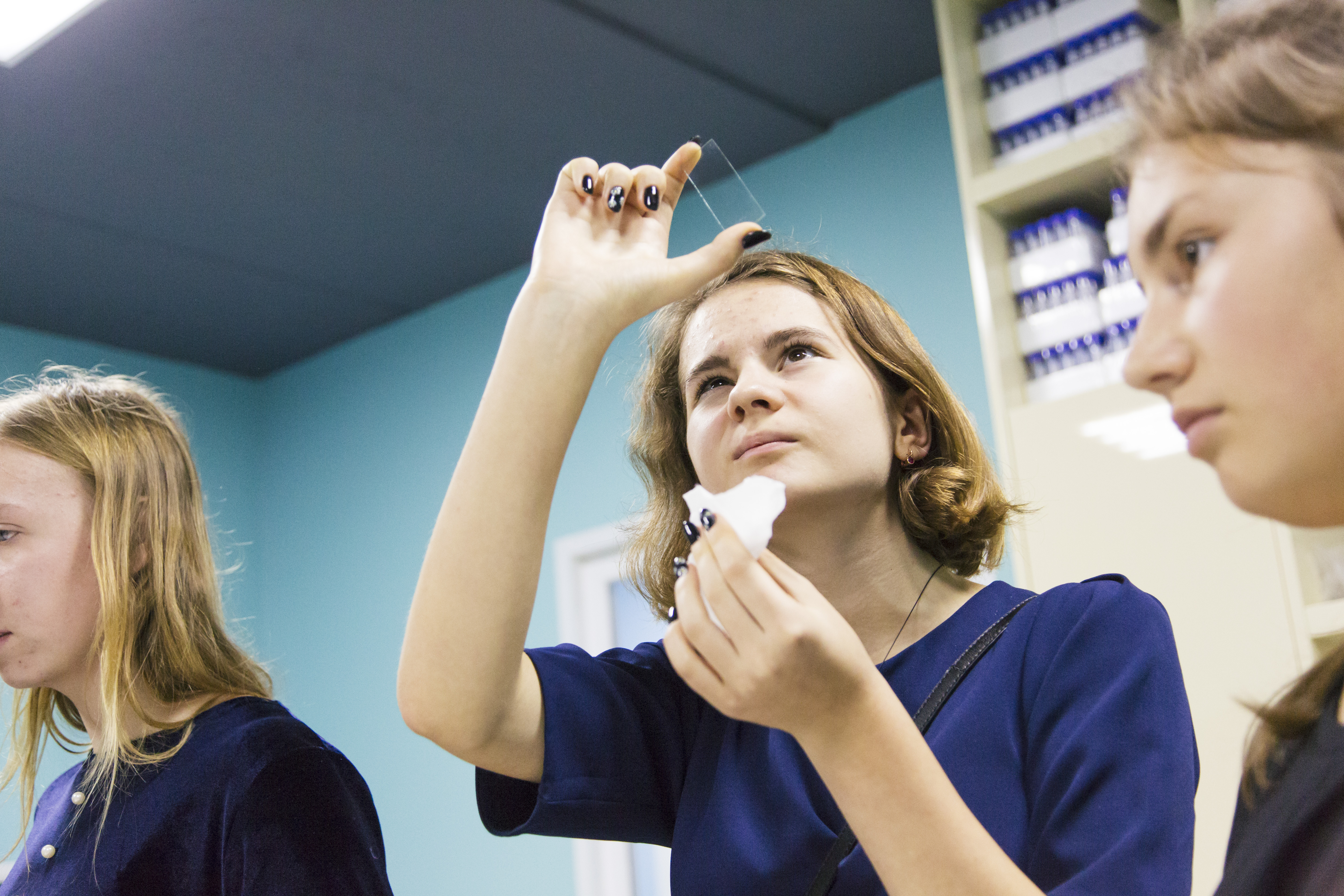 STEM is FEM провів перший освітній модуль з Біотехнологій